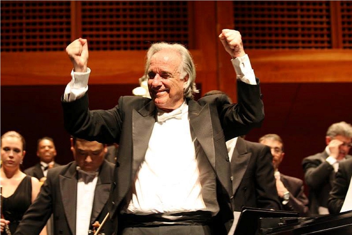 Maestro João Carlos Martins e Orquestra Bachiana se apresentam em Jandira