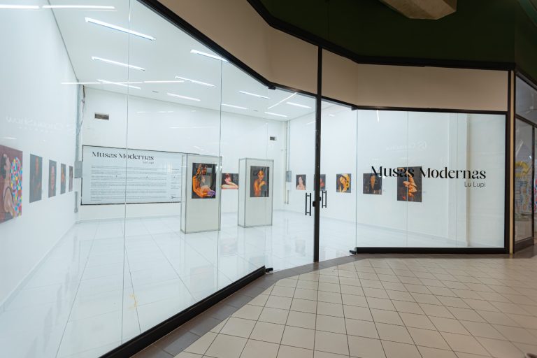 Ita Shopping Centro recebe a exposição gratuita “Musas Modernas”, de Lu Lupi