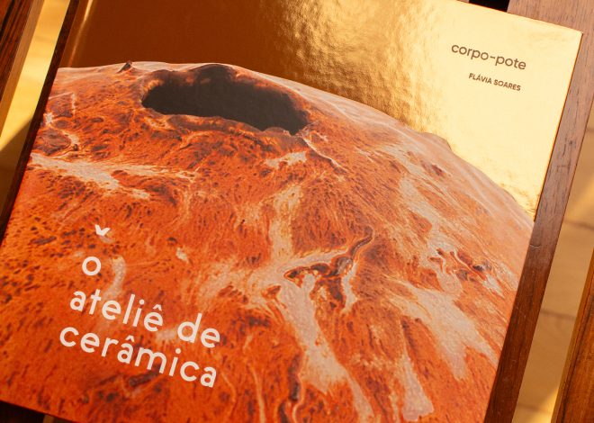 Flávia Soares lança livro Corpo-Pote no O Ateliê de Cerâmica, em Belo Horizonte